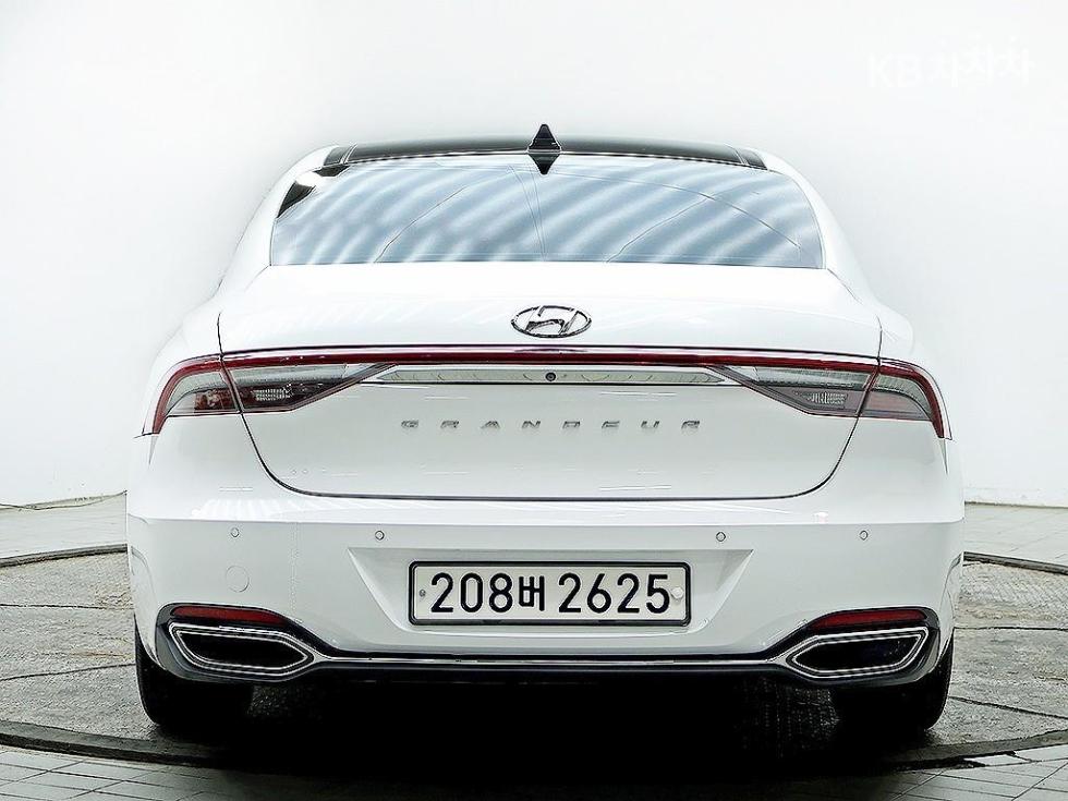 Hyundai Grandeur — miniaturë 3