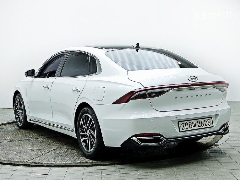 Hyundai Grandeur — miniaturë 4