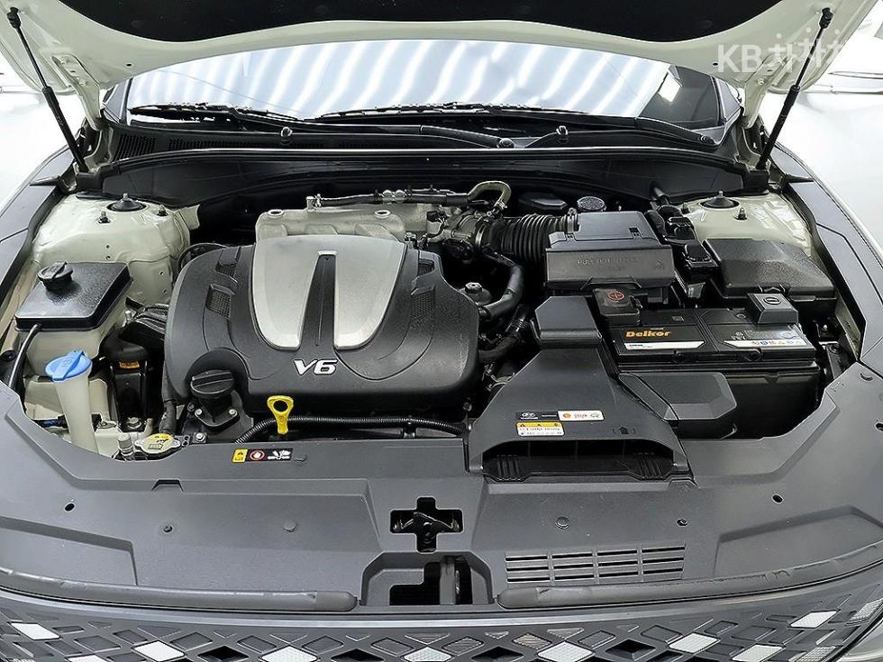 Hyundai Grandeur — miniaturë 7