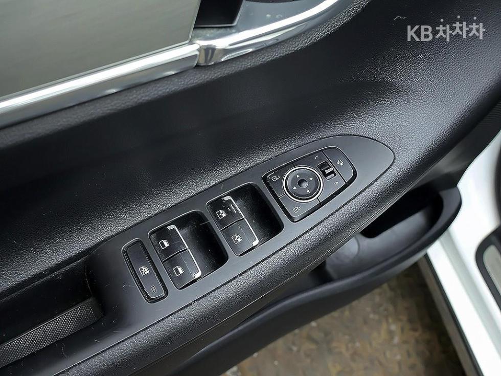 Hyundai Grandeur — miniaturë 13