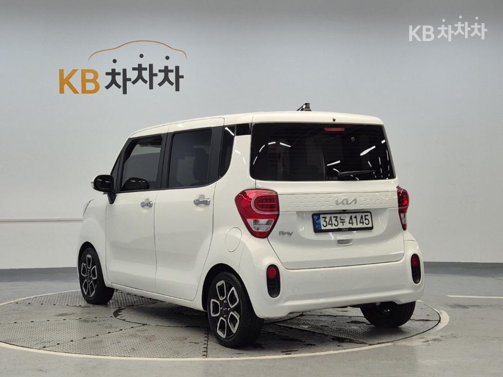 2022 - kia ray