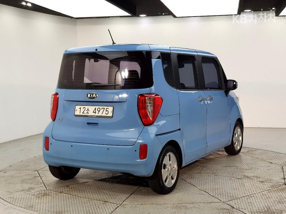 2014 - kia ray