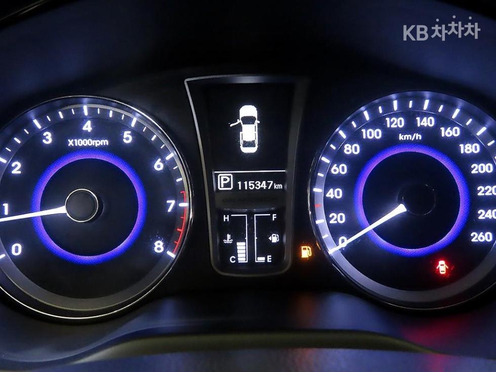 Hyundai Grandeur — miniaturë 9