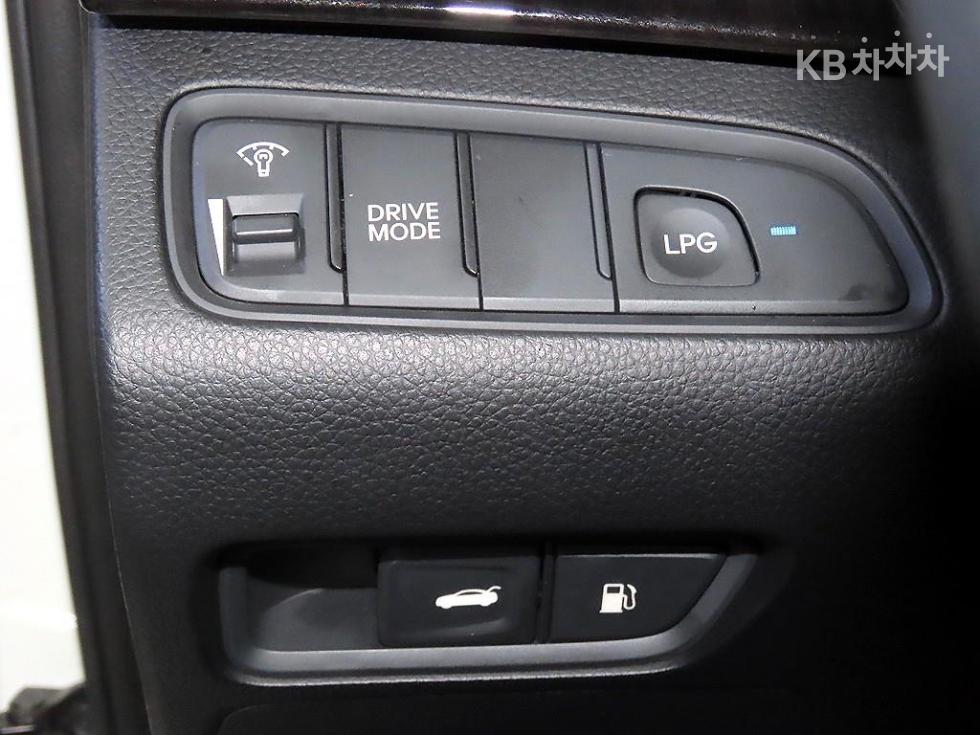 Hyundai Grandeur — miniaturë 14
