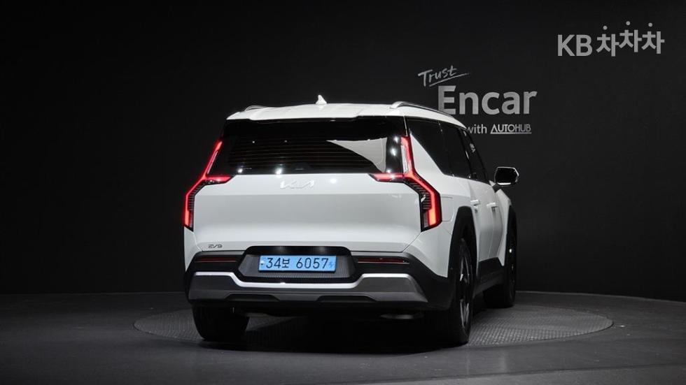 2026 - kia ev9