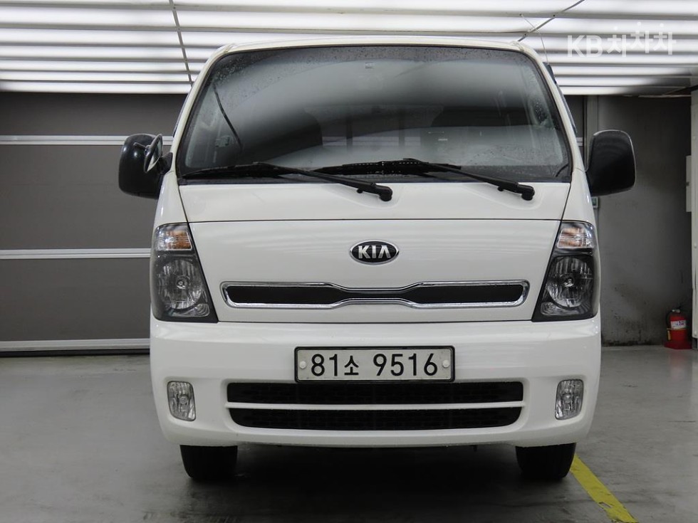 2015 - kia bongo iii