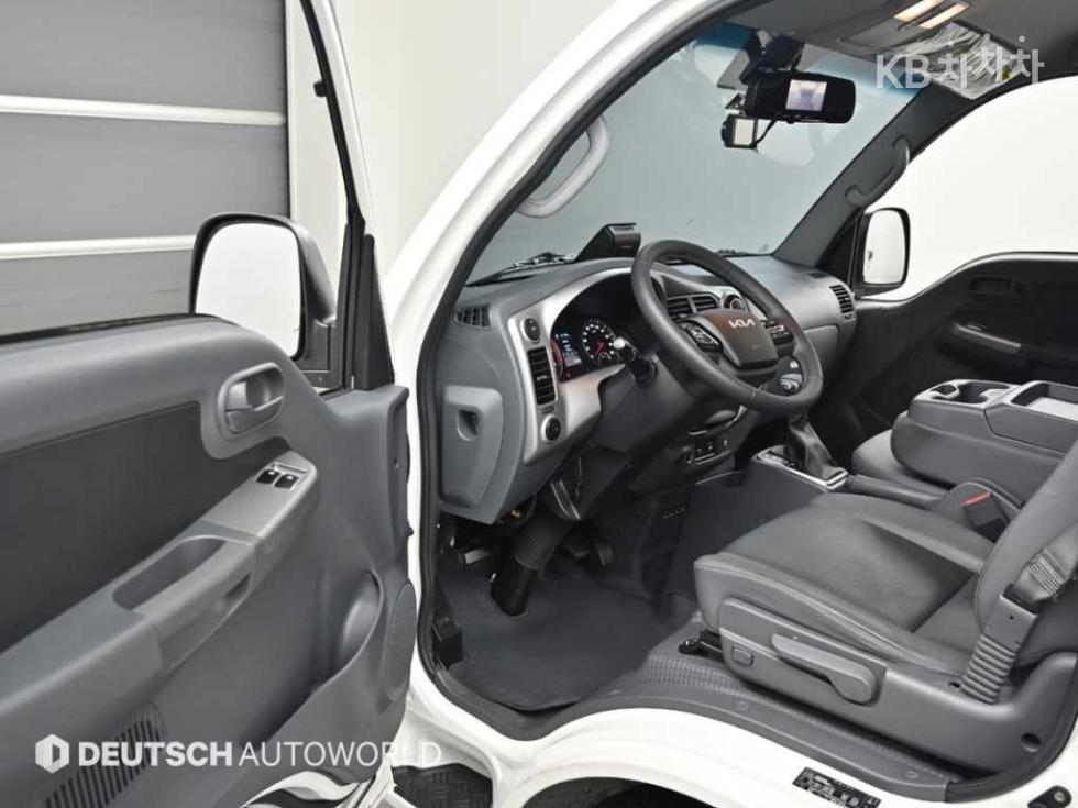 2025 - kia bongo iii