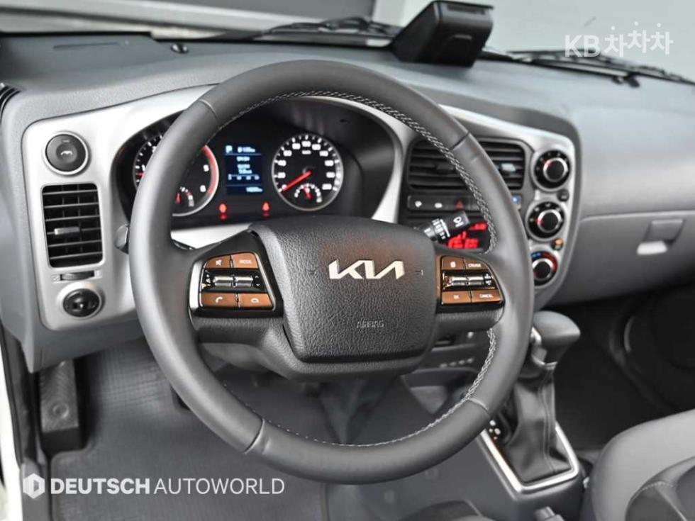 2025 - kia bongo iii