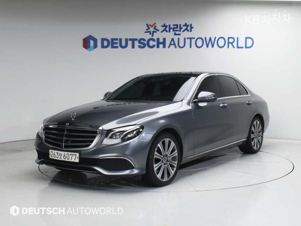 مرسيدس E-Class