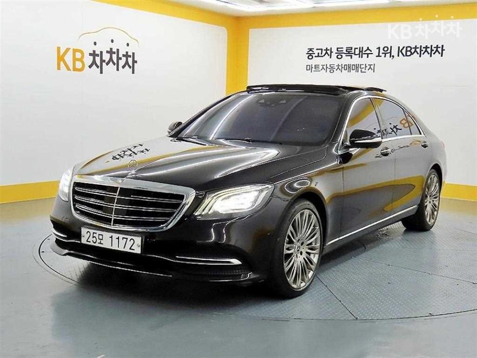 2017 Mercedes-Benz S photo