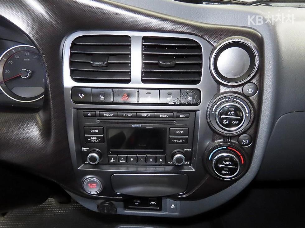 2021 - kia bongo iii