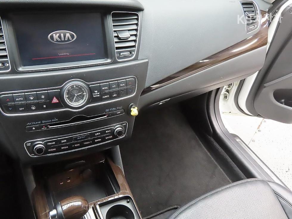 2015 - kia k7