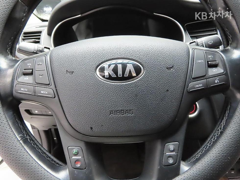 2015 - kia k7
