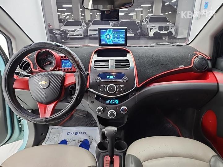 Chevrolet Matiz CREATIVE GROOVE Star 8