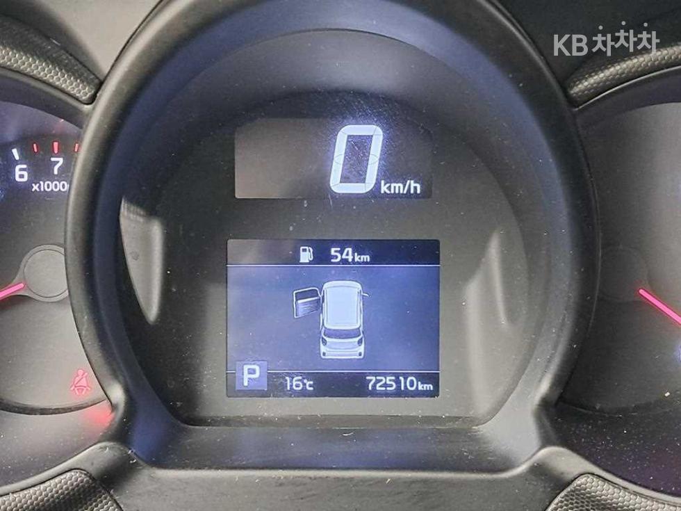 2021 - kia ray