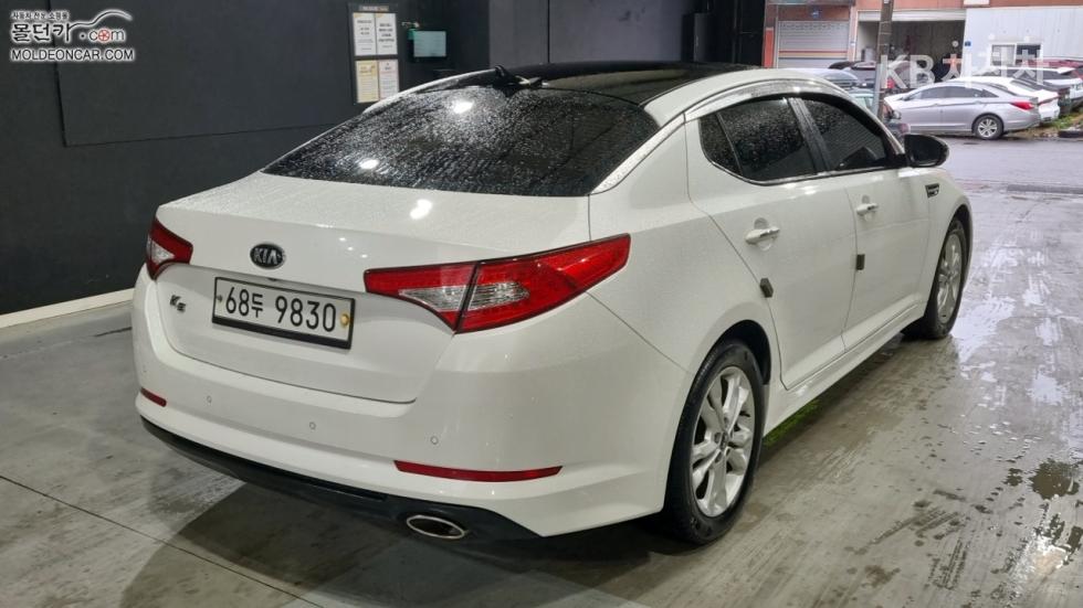 Kia K5 — miniaturë 2