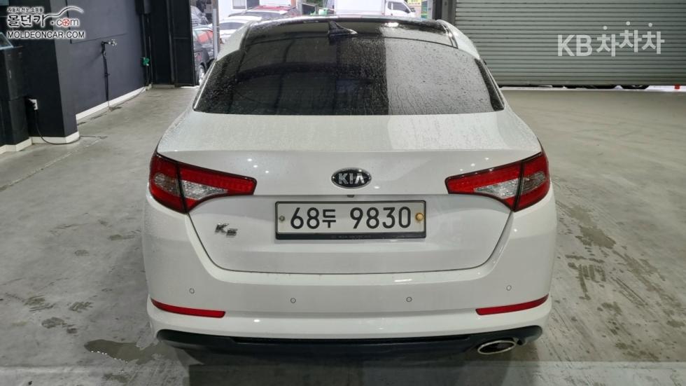 Kia K5 — miniaturë 4