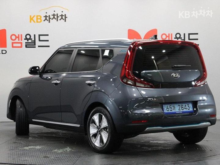 Kia Soul Booster EV Noblesse 4
