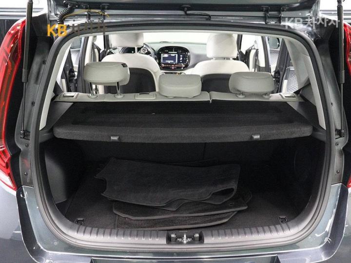 Kia Soul Booster EV Noblesse 6