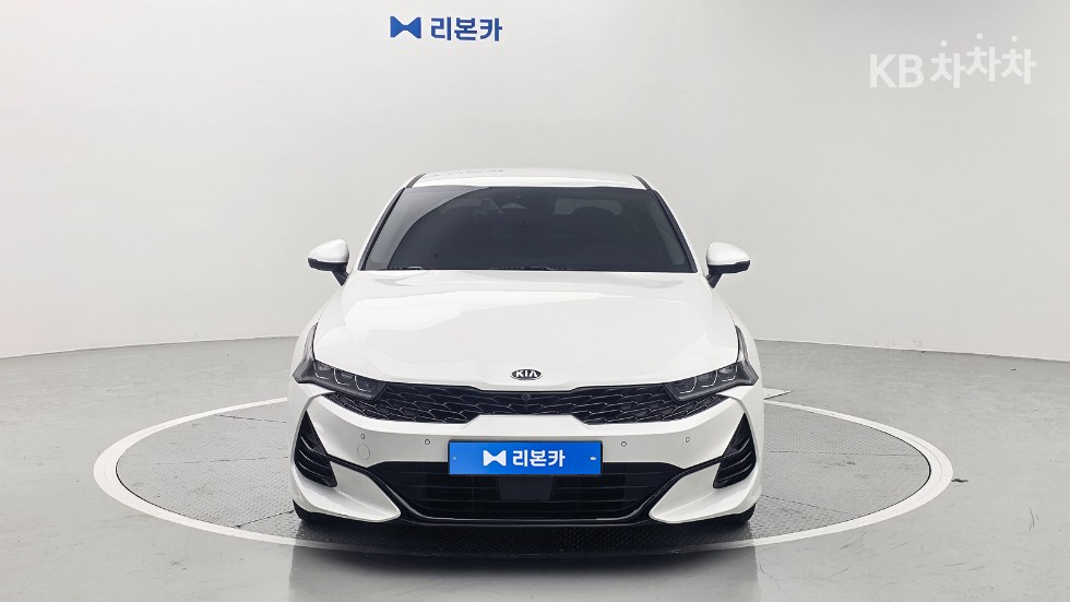 2021 - kia k5