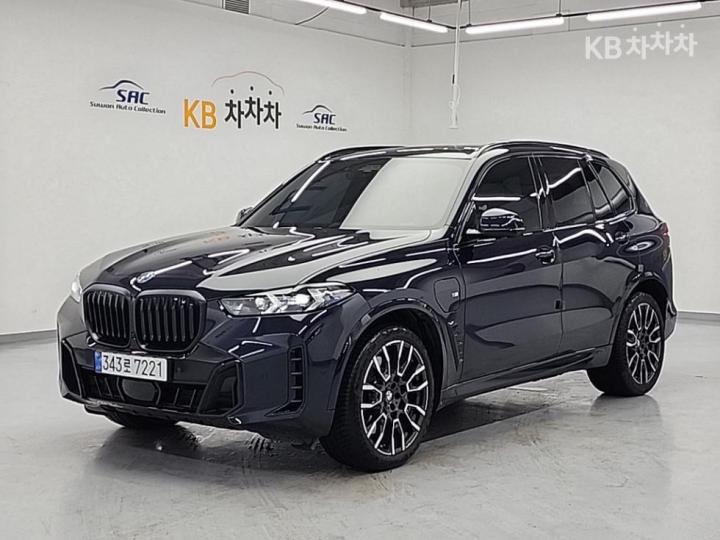 BMW X5 xDrive 50e — foto 1
