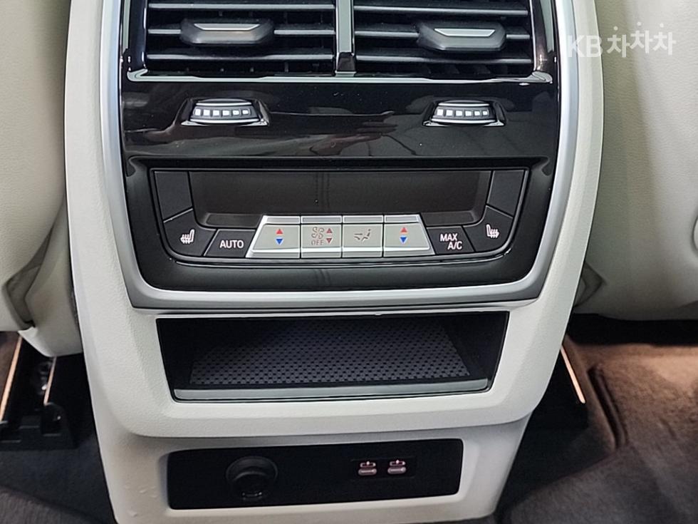 BMW X5 — miniaturë 13