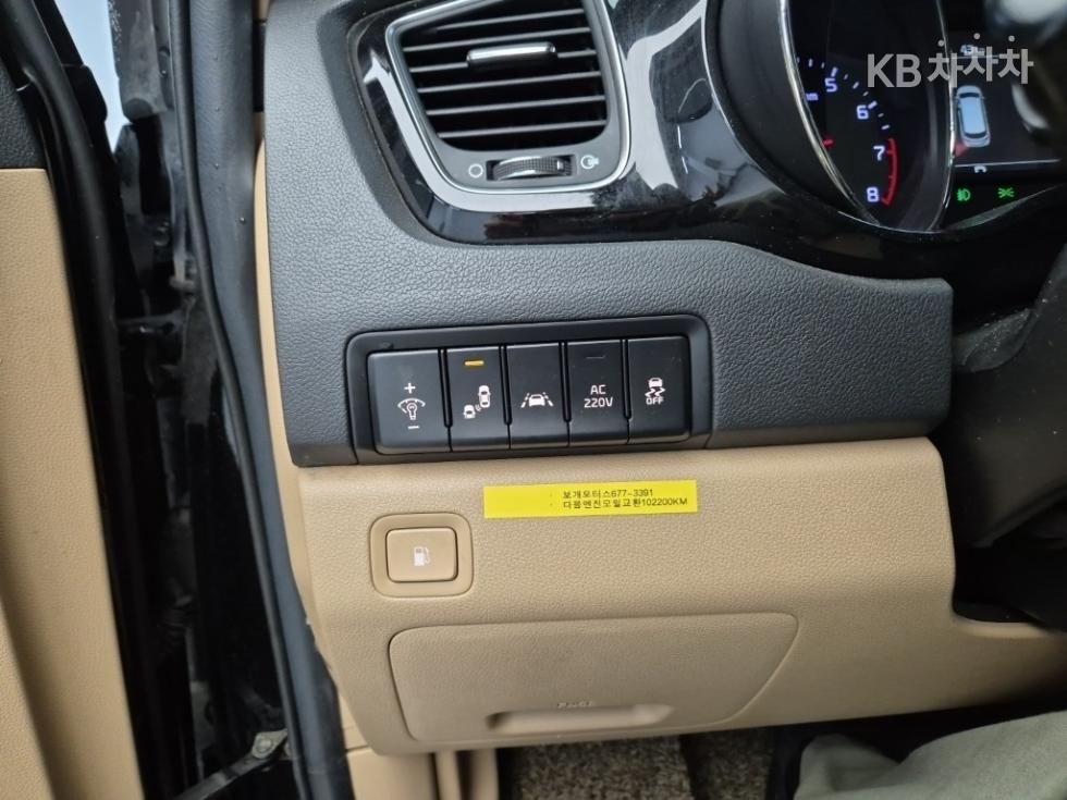 2019 - kia carnival