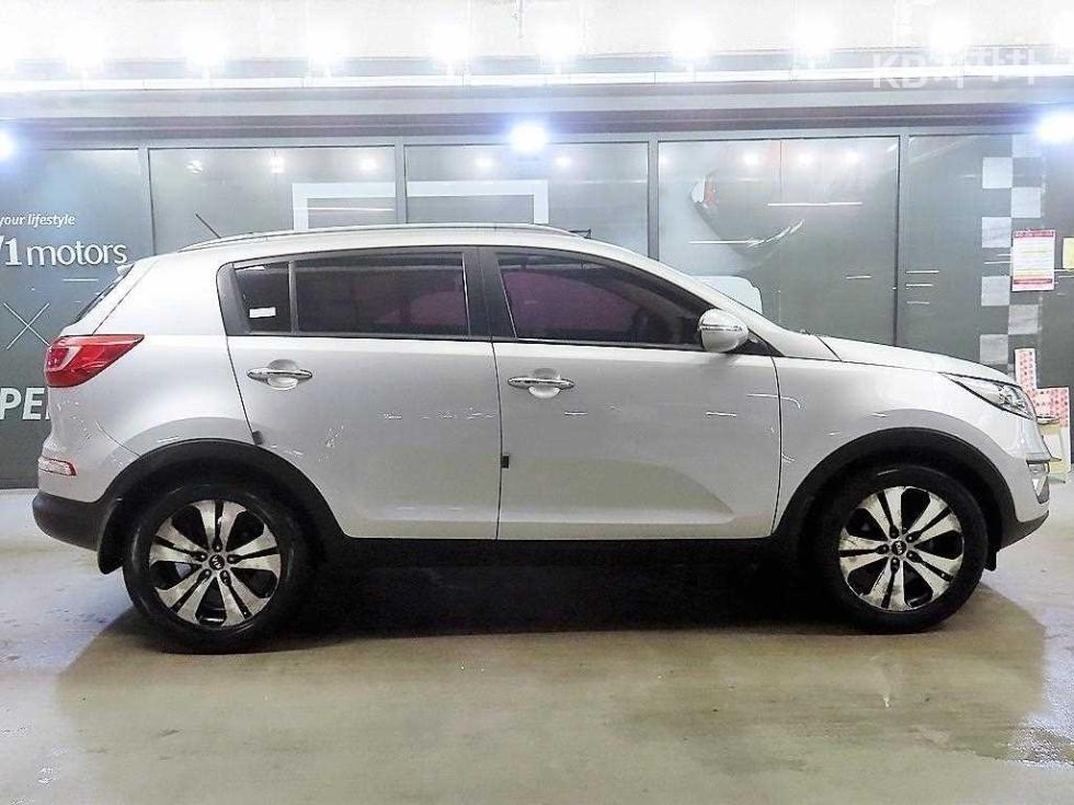 2011 - kia sportage