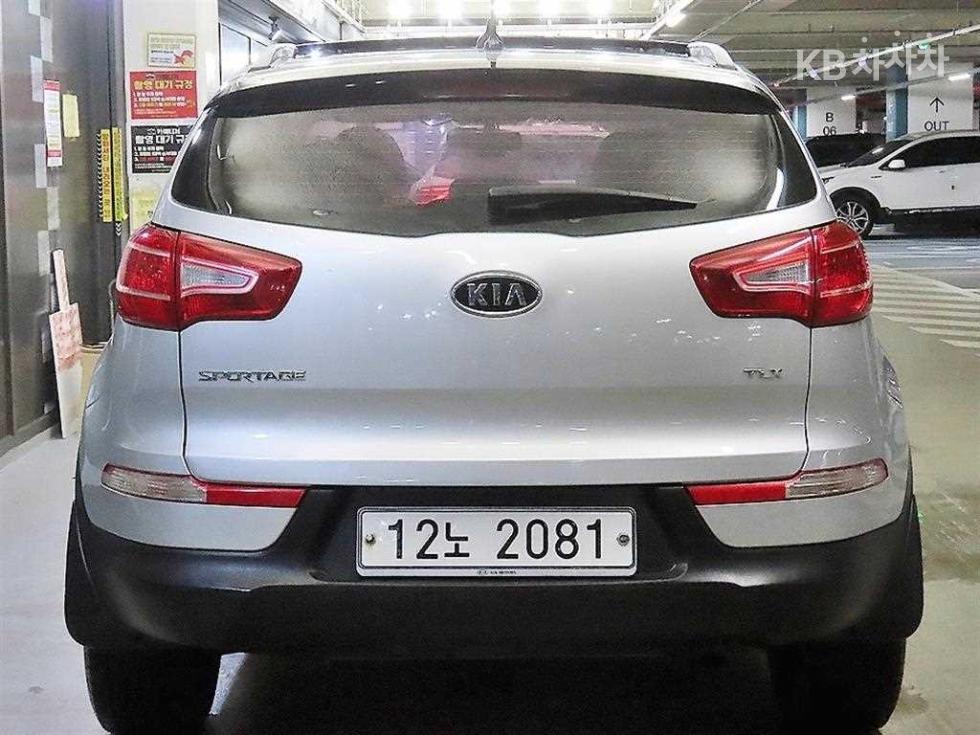 2011 - kia sportage