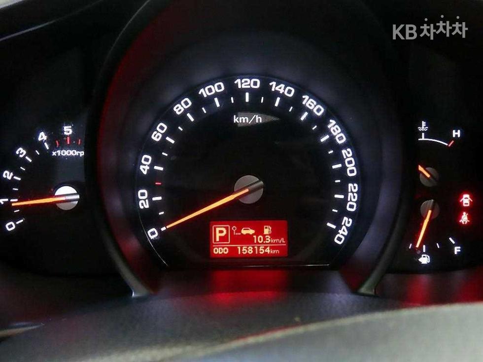2011 - kia sportage
