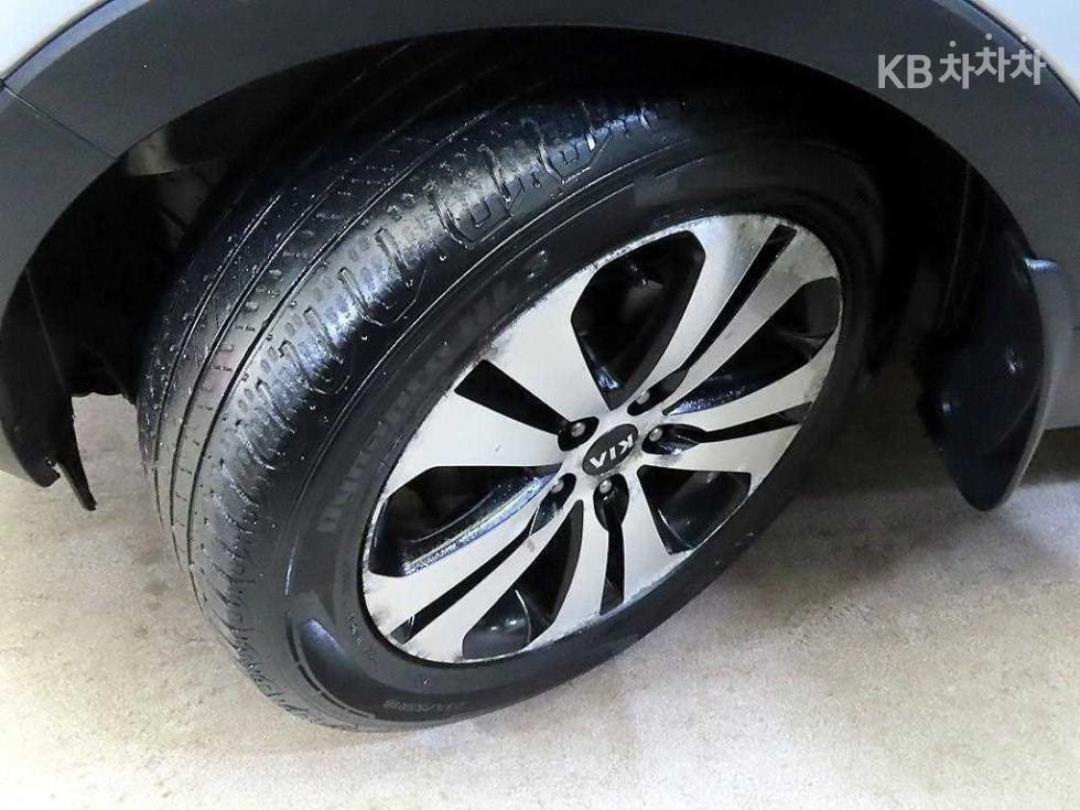 2011 - kia sportage