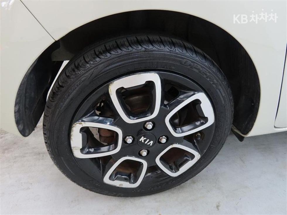 2018 - kia ray