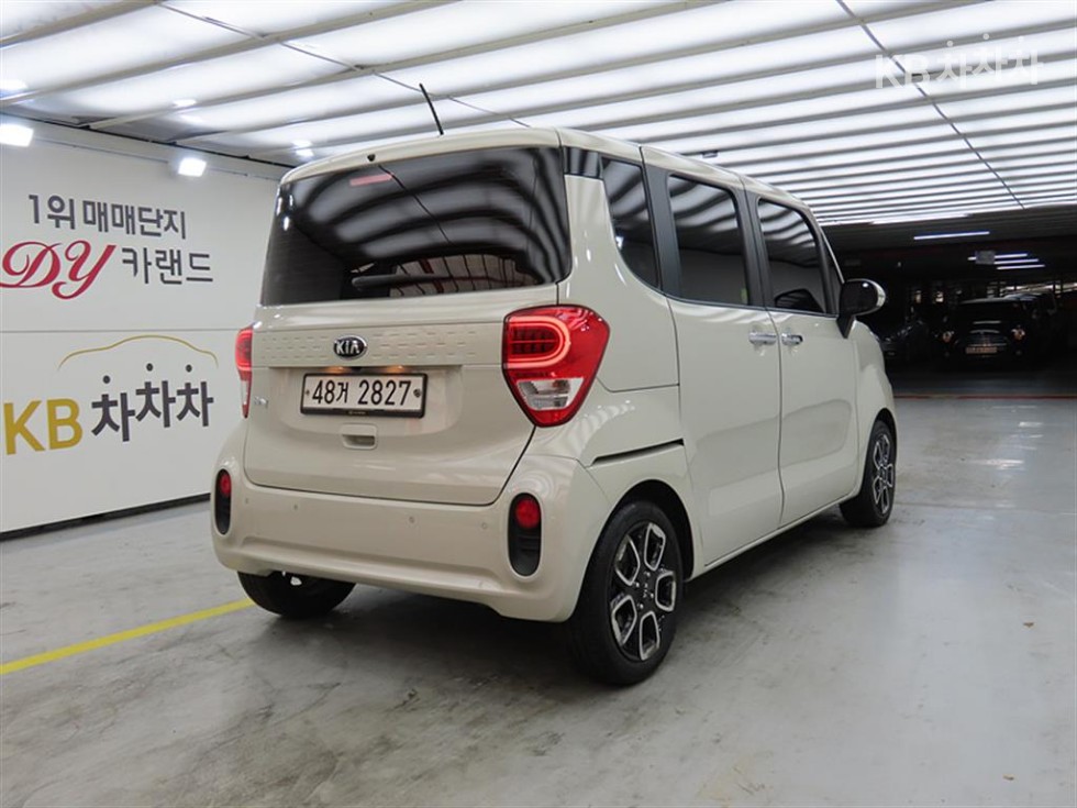 2018 - kia ray