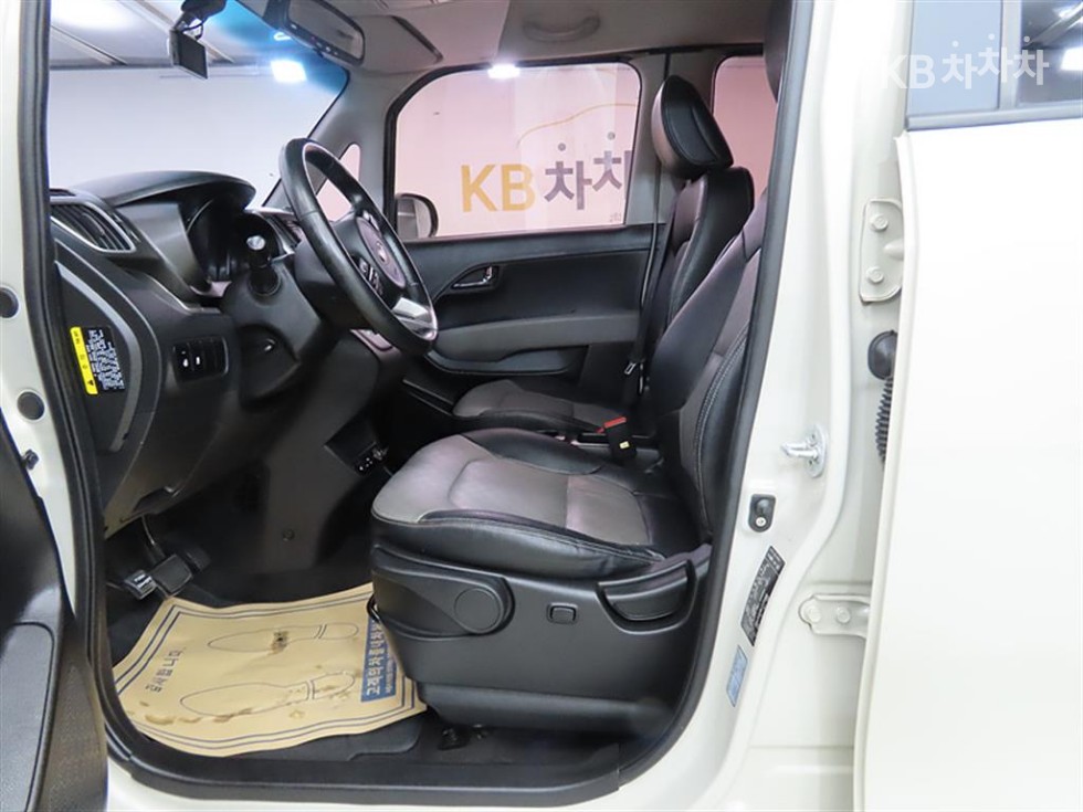 2018 - kia ray