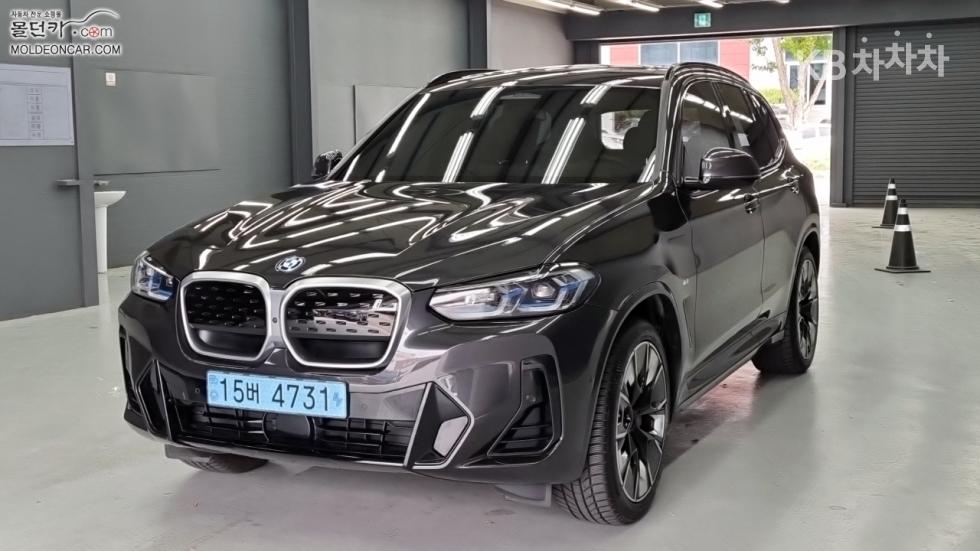 2023 BMW iX3 iX3 M Sport Package