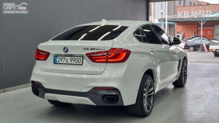 BMW X6 F16 M50d 3