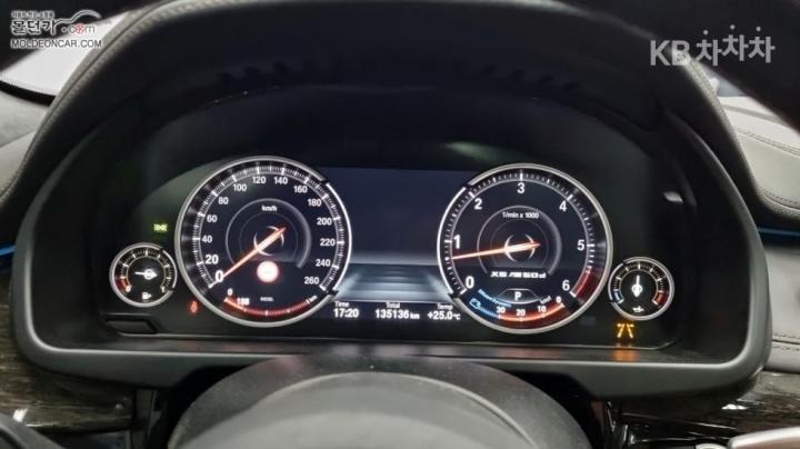 BMW X6 F16 M50d 6