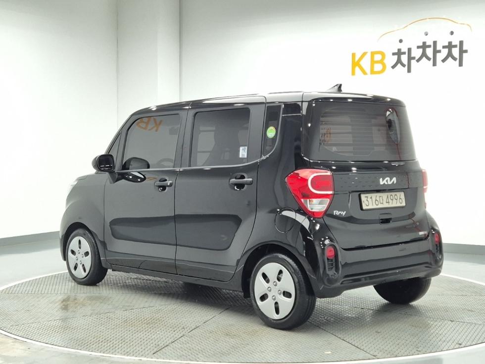 2022 - kia ray