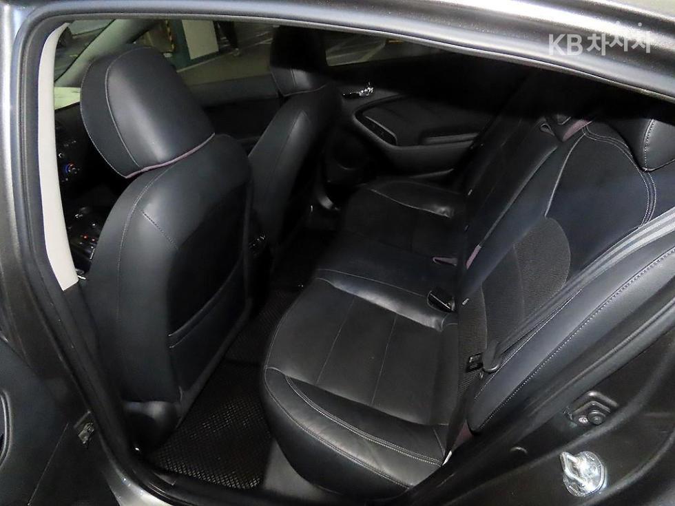 2013 - kia k3