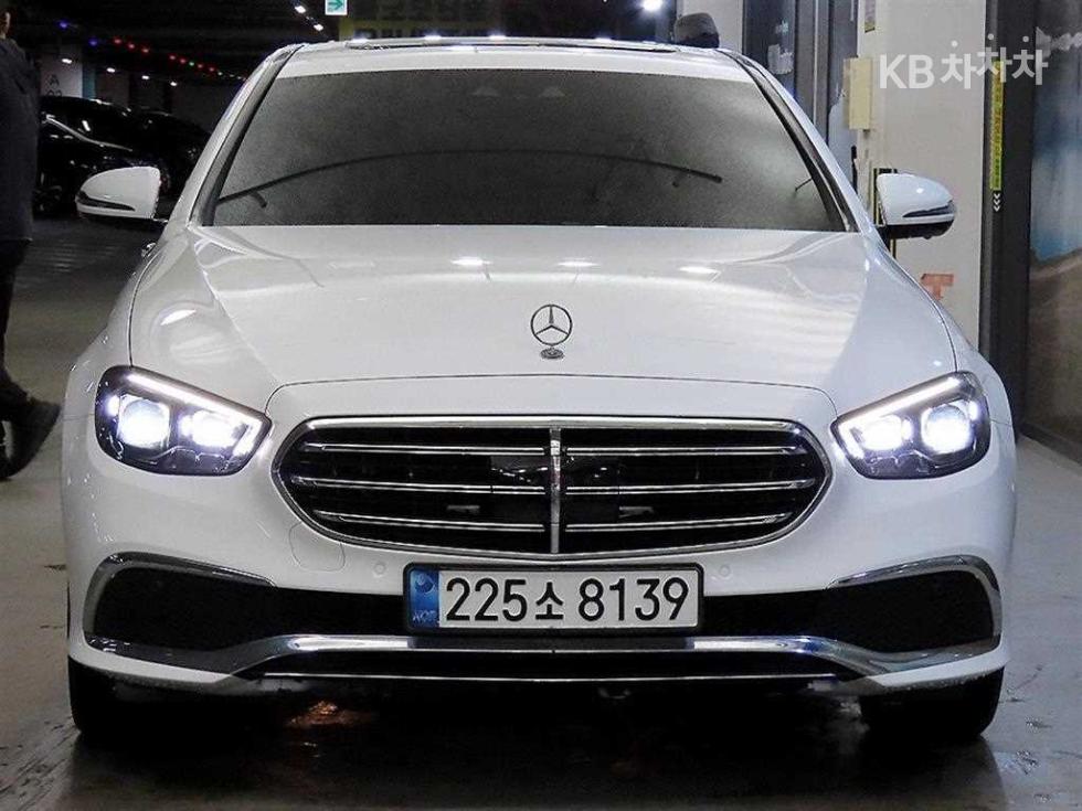2020 Mercedes-Benz E (W213) photo