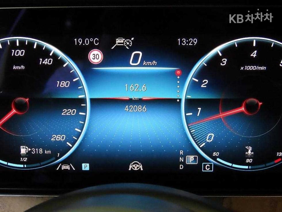 2020 Mercedes-Benz E (W213) photo