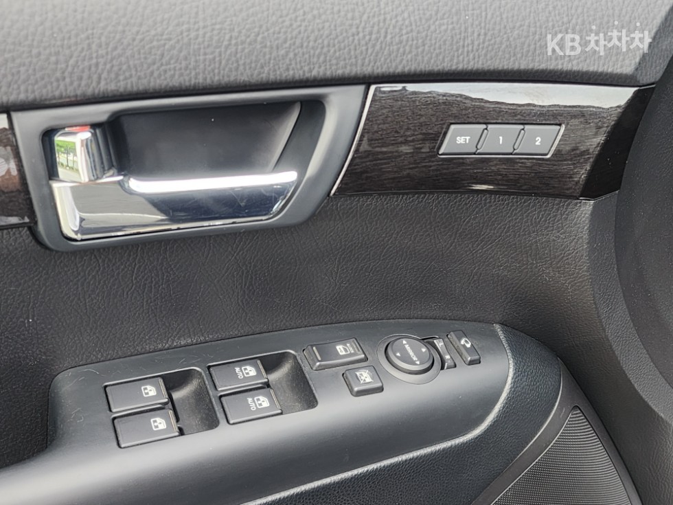 2014 - kia mohave