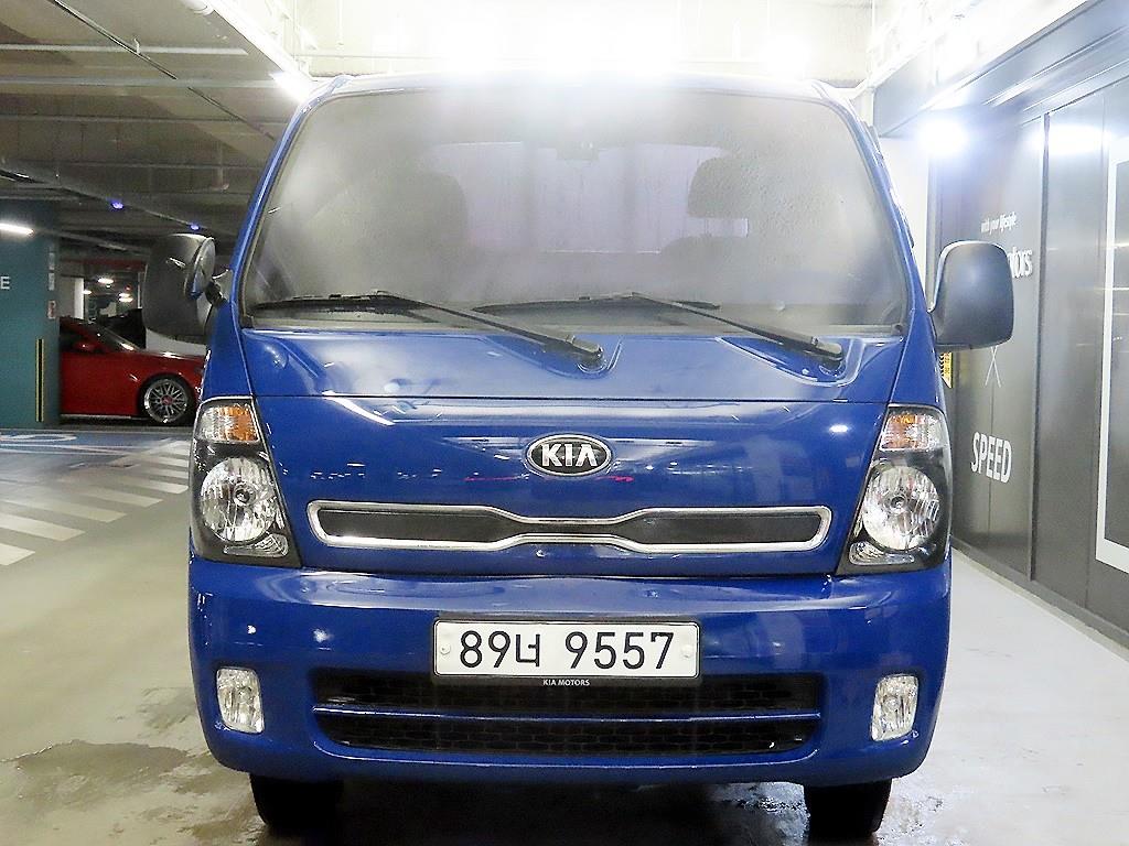 2016 - kia bongo iii