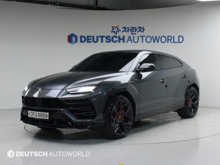 Lamborghini Urus 4.0 V8