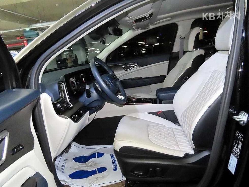 2024 - kia sportage