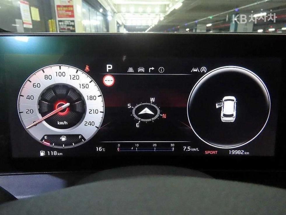2024 - kia sportage
