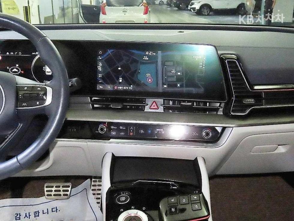 2024 - kia sportage