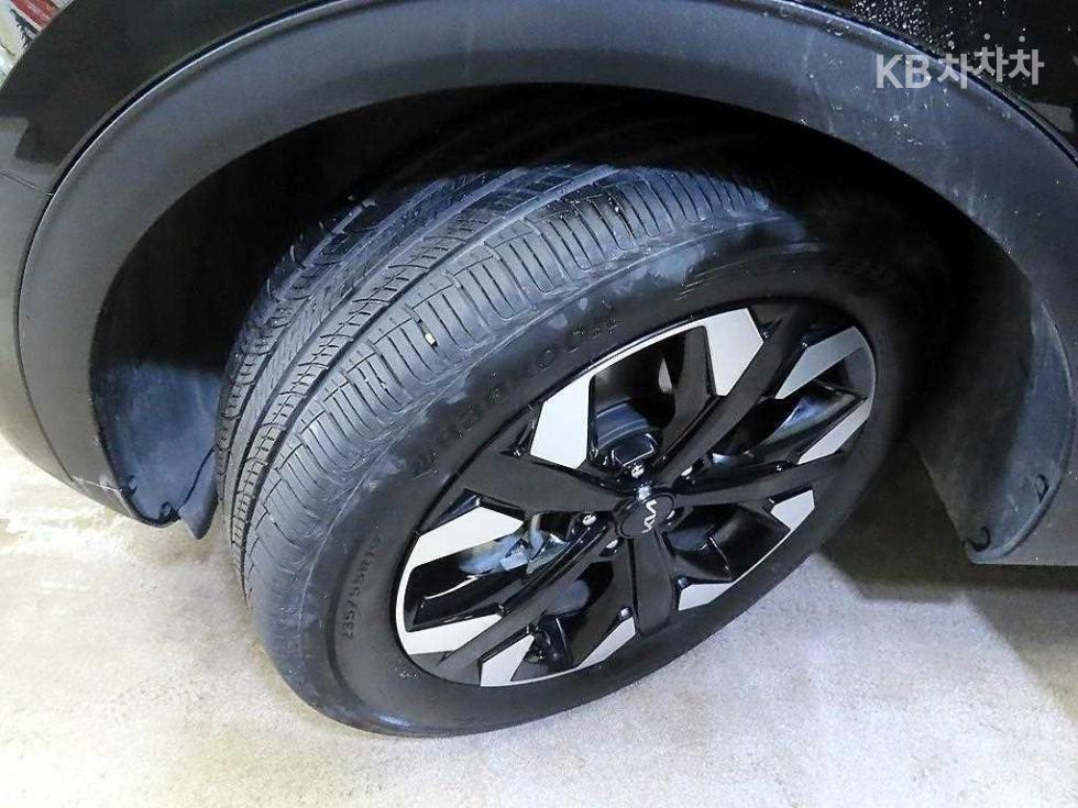 2024 - kia sportage