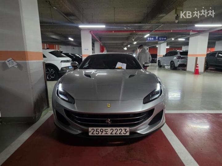 Ferrari Portofino 3.9 V8