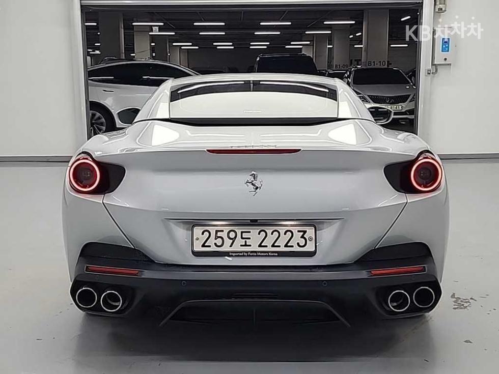 2020 Ferrari Used Car photo